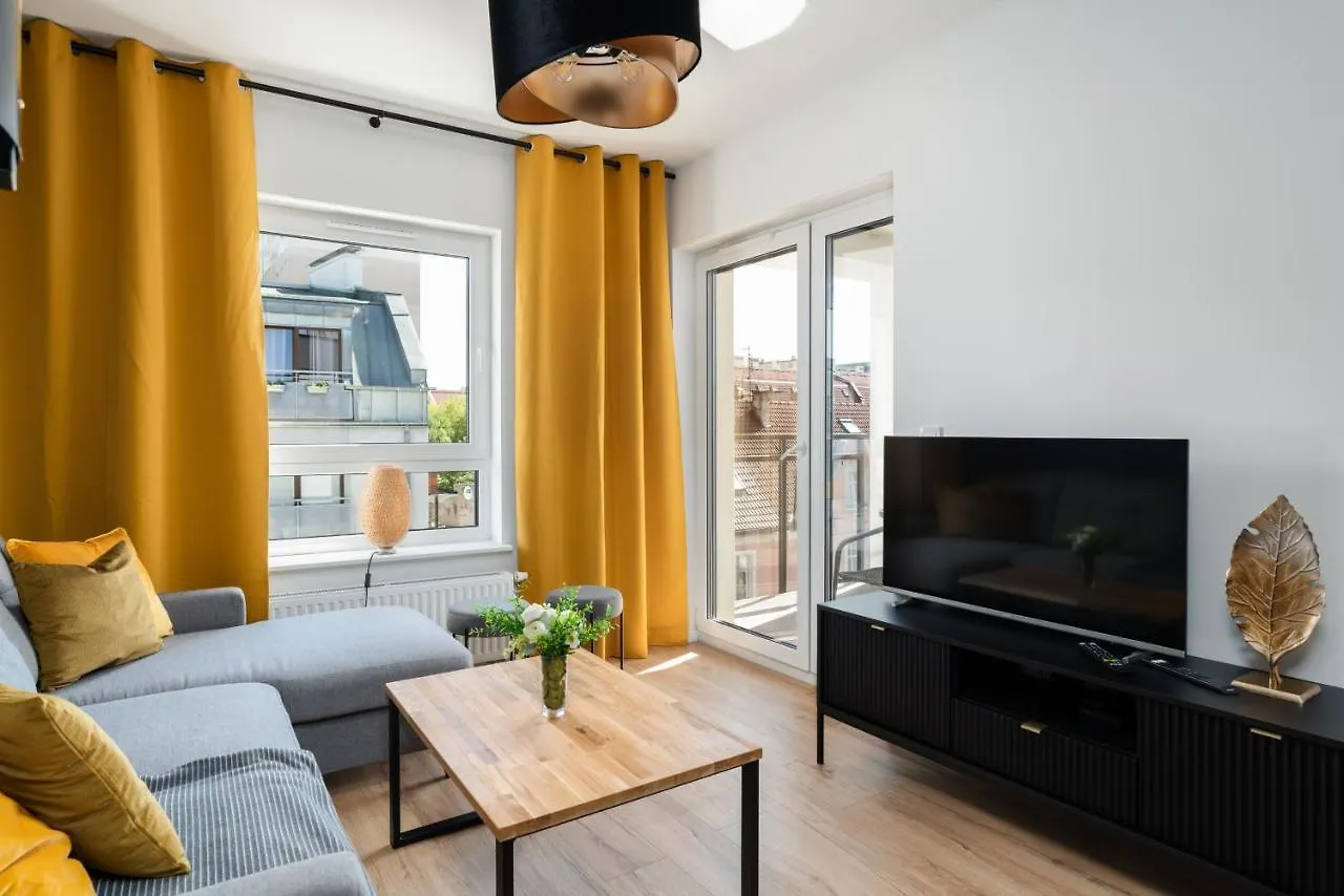 Modern Apartment Gorczynska & Parking & Balcony By Renters Prestige Poznan 0*,  Poland