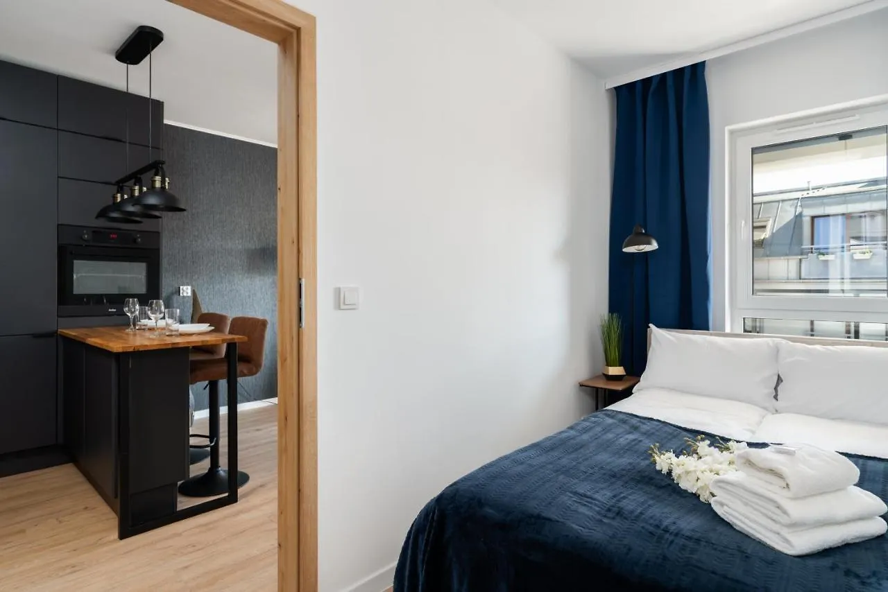 Modern Apartment Gorczynska & Parking & Balcony By Renters Prestige Poznan