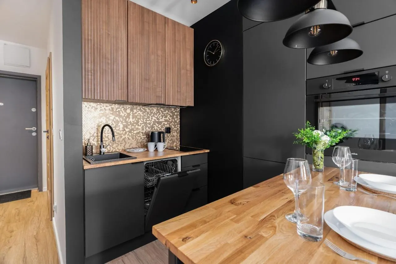 Modern Apartment Gorczynska & Parking & Balcony By Renters Prestige Poznan
